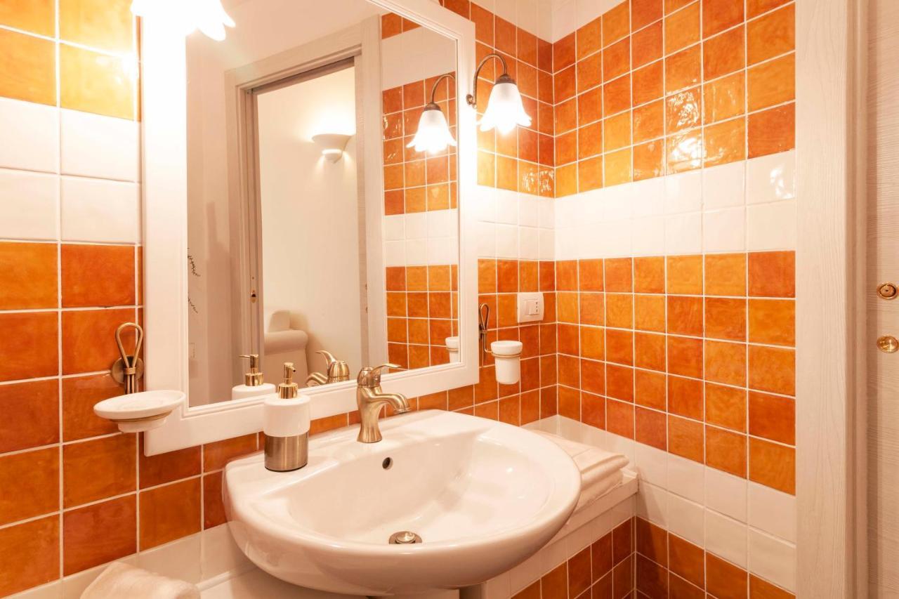 Apartamento Sant'Arpino 26 - Elegant Flats In Nápoles Exterior foto